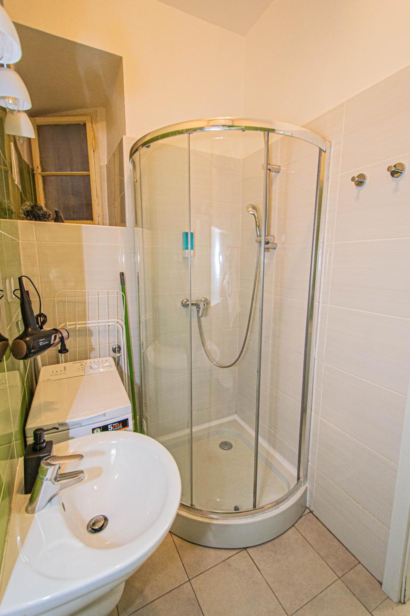 Ruterra Apartment Cimburkova Прага Экстерьер фото