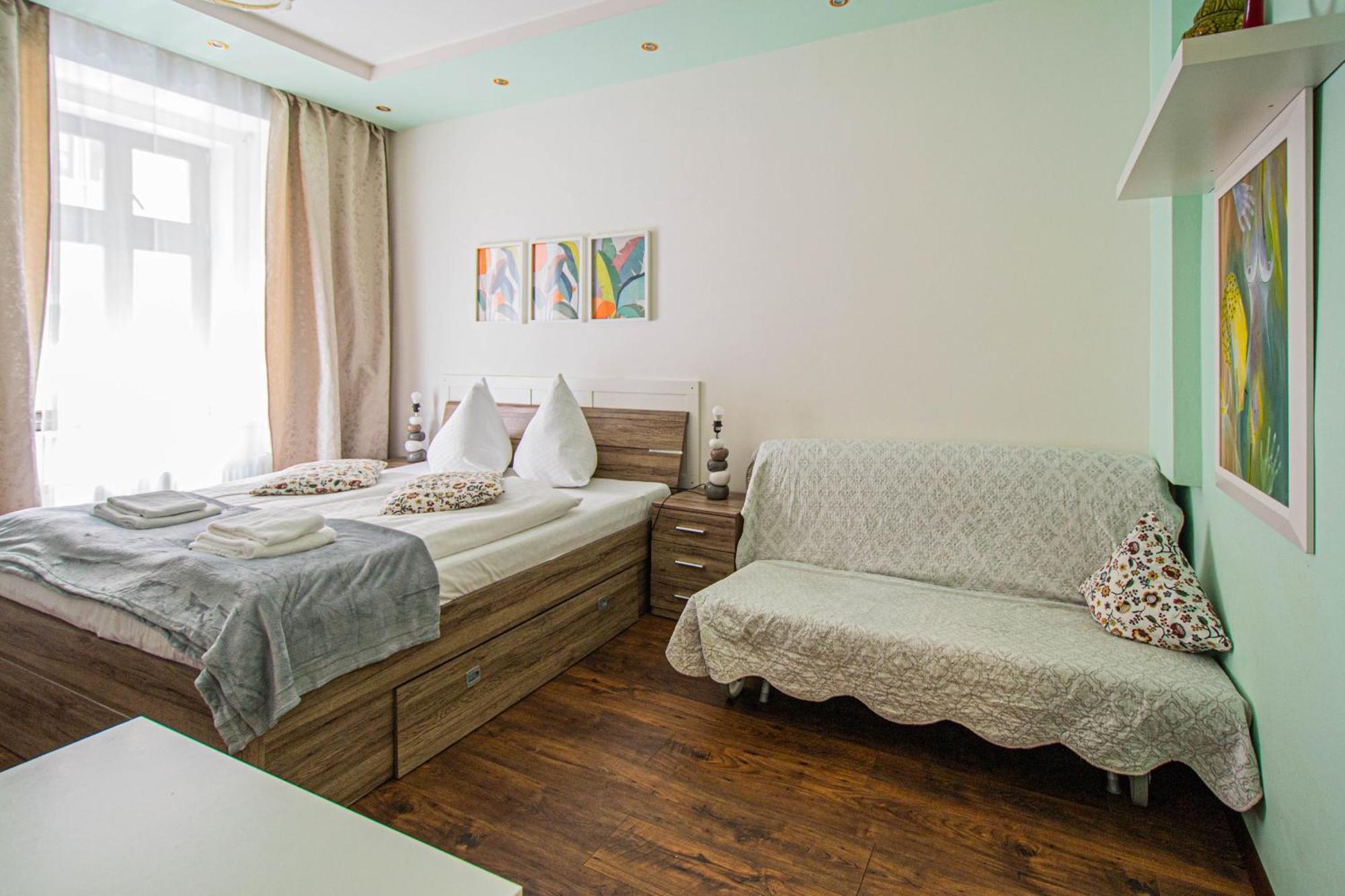 Ruterra Apartment Cimburkova Прага Экстерьер фото