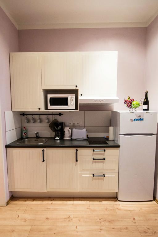 Ruterra Apartment Cimburkova Прага Экстерьер фото