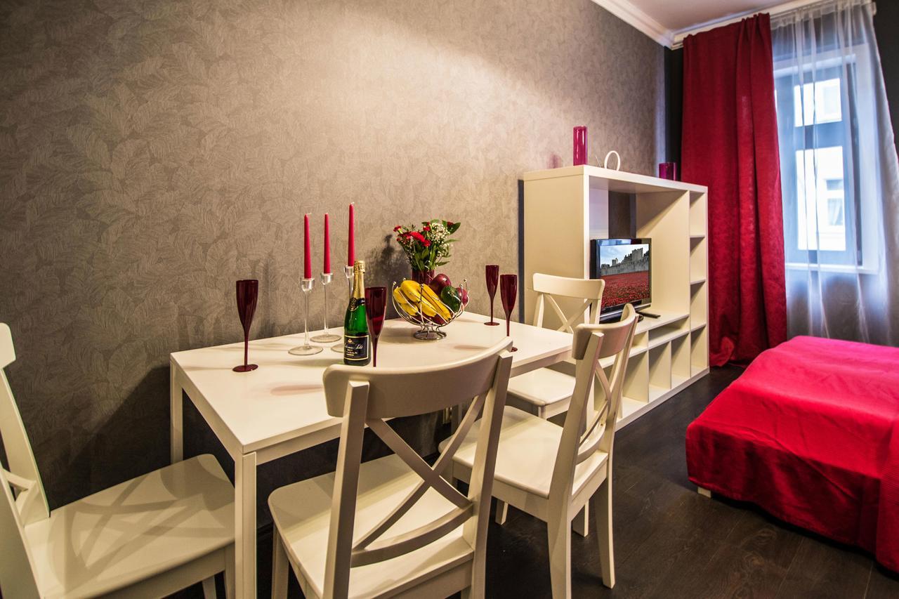 Ruterra Apartment Cimburkova Прага Экстерьер фото